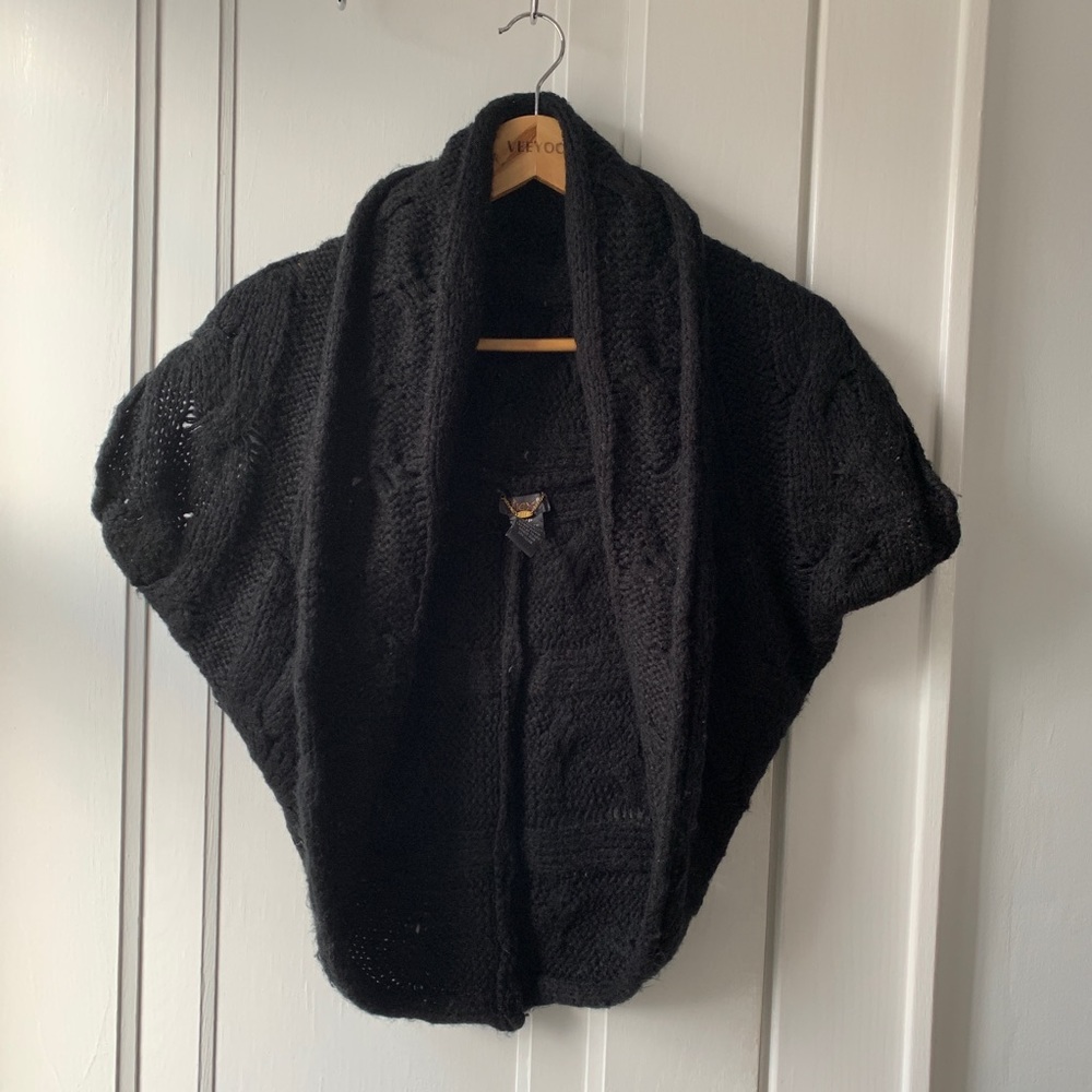 EUC Black Dex Bolero, Great Cover for Dresses!
